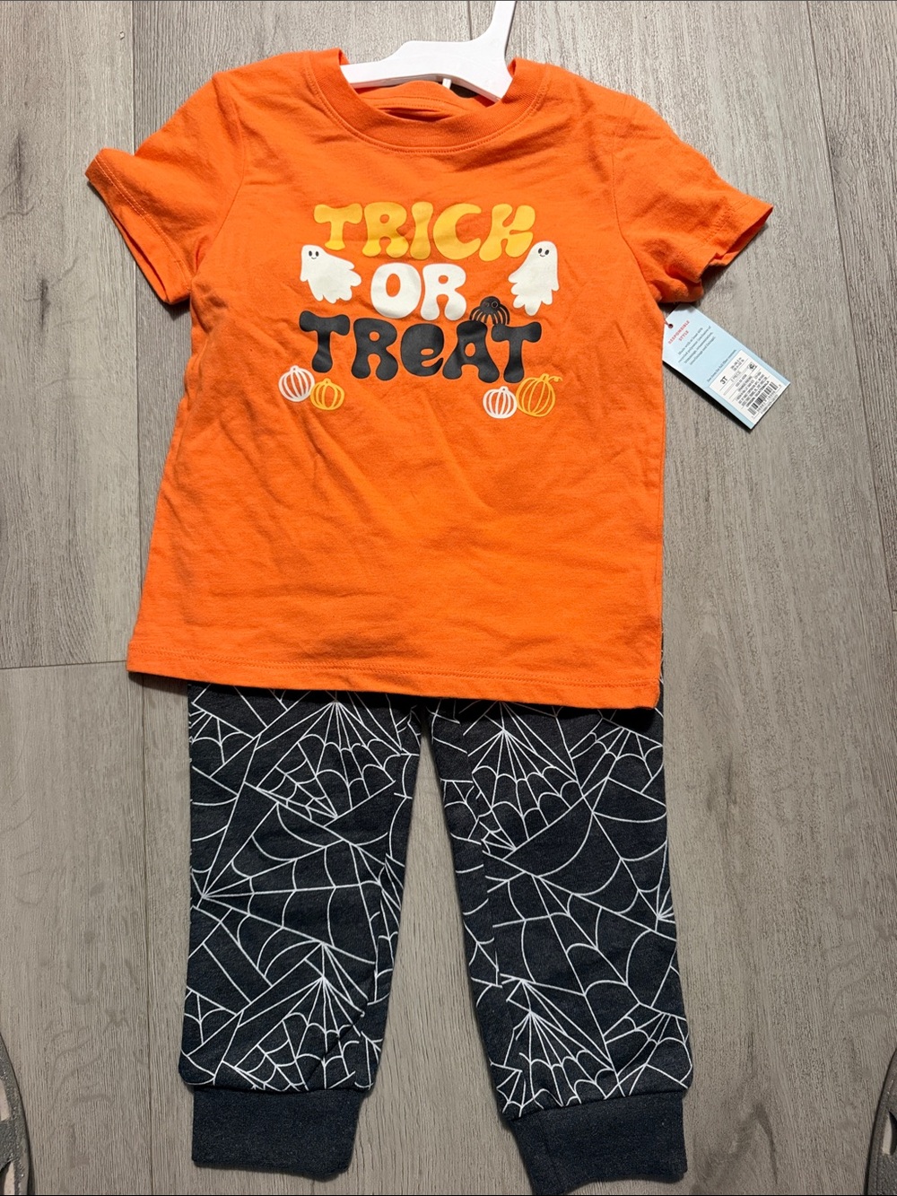 Kids Orange 'Trick or Treat' Halloween Pajama Set